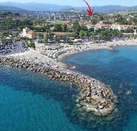 Nyaraló Mansarda Da Pio Imperia